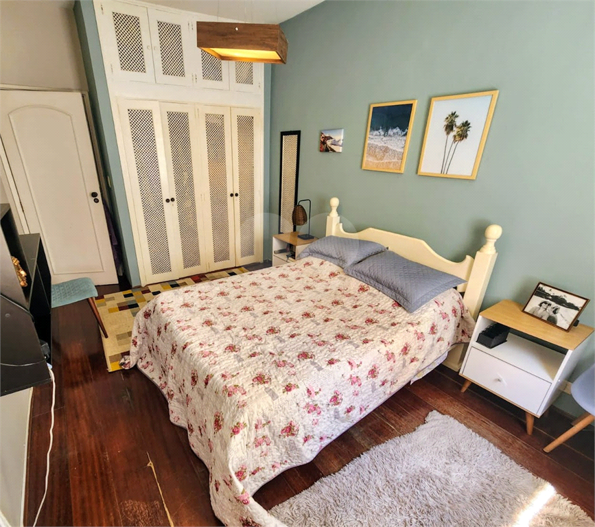 Vila Buarque, apartamento com 2 quartos. vaga de garagem