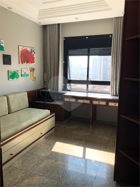 Apartamento Alto Padrão com 228m², 4 Dormitórios (2 Suítes) e 3 Vagas na Vila Zelina – Venda e Locação