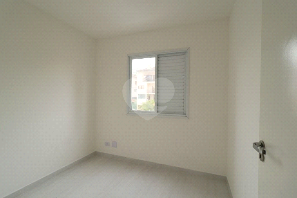 APARTAMENTO em PARADA INGLESA