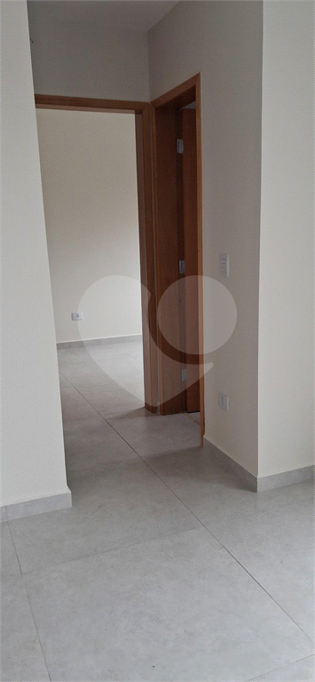 Apartamento NOVO ótima localização 2 Quartos - 1 Vaga - 1 Banheiro - 1 Lavabo -Varanda