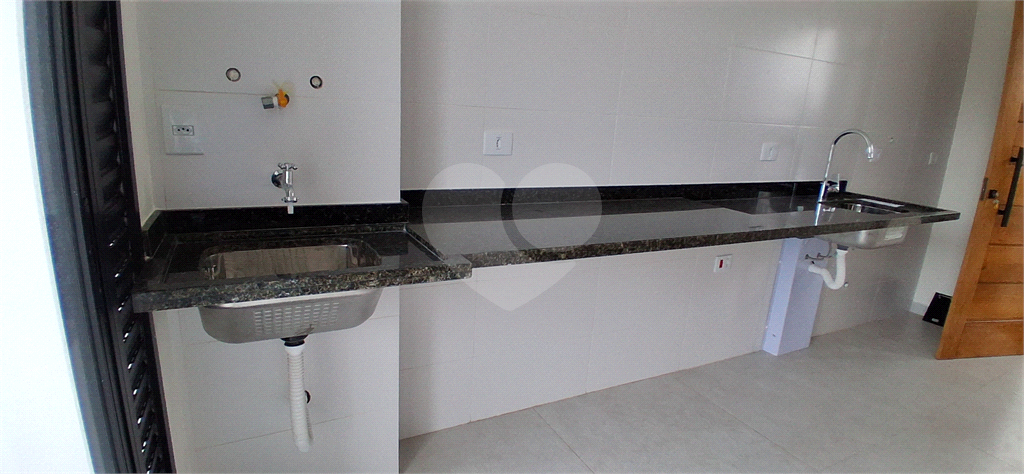 Apartamento NOVO ótima localização 2 Quartos - 1 Vaga - 1 Banheiro - 1 Lavabo -Varanda