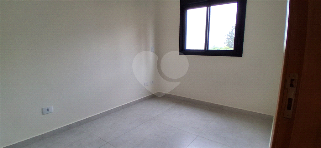 Apartamento NOVO ótima localização 2 Quartos - 1 Vaga - 1 Banheiro - 1 Lavabo -Varanda