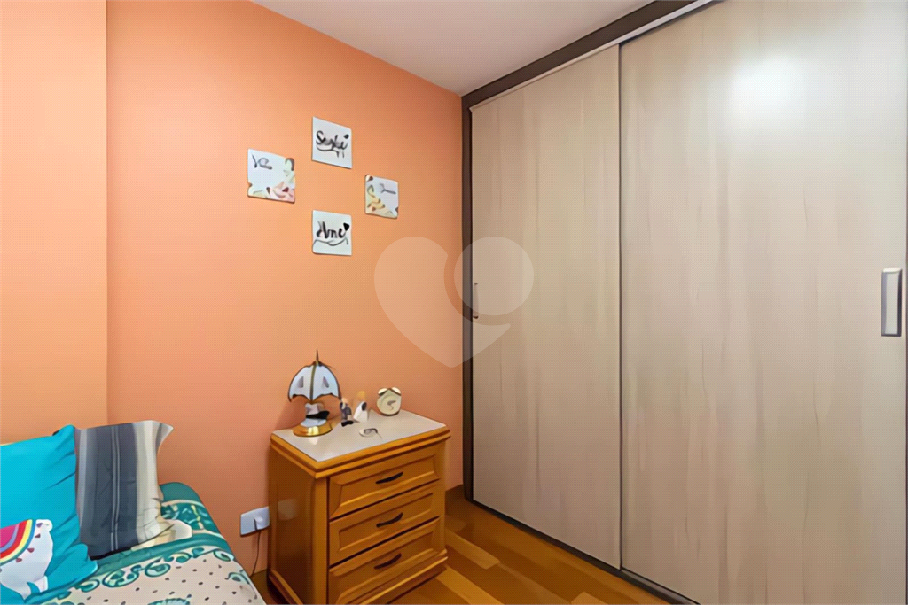 APARTAMENTO À VENDA – 94m² – 3 DORMITÓRIOS (1 SUÍTE) – 1 VAGA