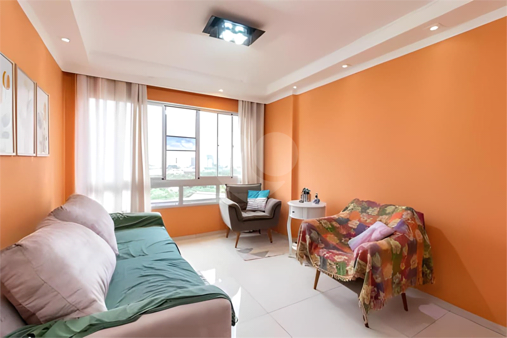 APARTAMENTO À VENDA – 94m² – 3 DORMITÓRIOS (1 SUÍTE) – 1 VAGA