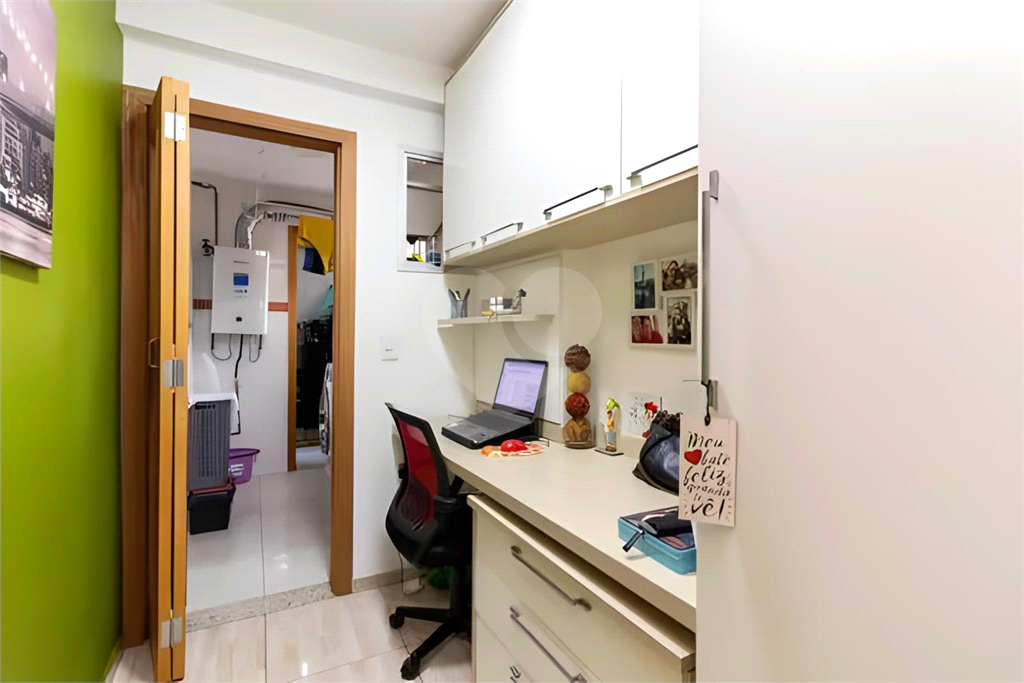 APARTAMENTO À VENDA – 94m² – 3 DORMITÓRIOS (1 SUÍTE) – 1 VAGA