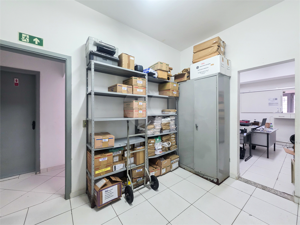 Casa Comercial - Jabaquara - 5 Salas - 6 Vagas - Venda / Compra