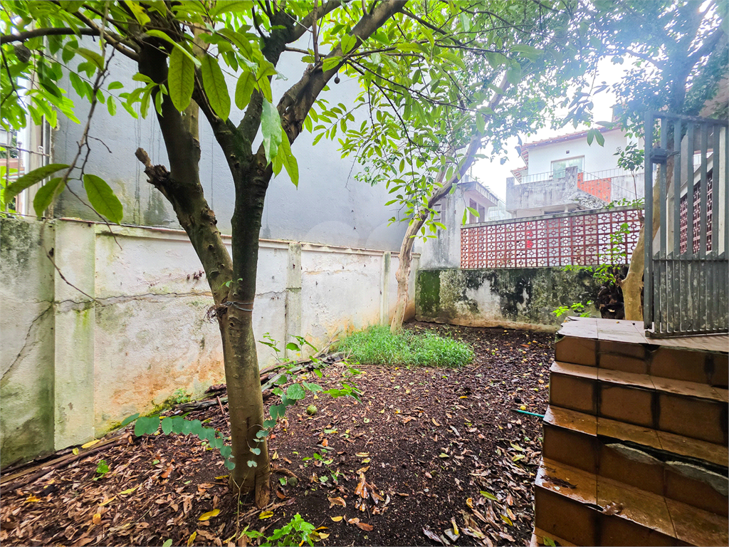 Casa Comercial - Jabaquara - 5 Salas - 6 Vagas - Venda / Compra