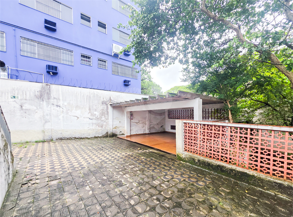 Casa Comercial - Jabaquara - 5 Salas - 6 Vagas - Venda / Compra