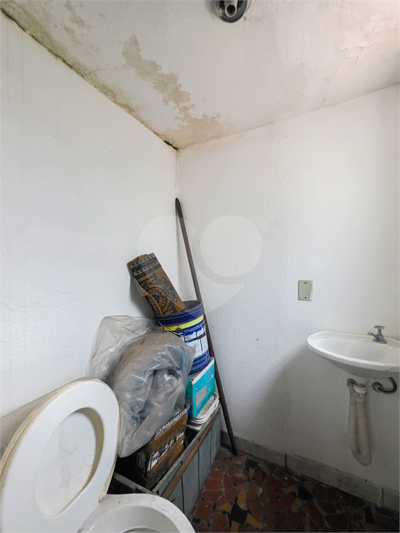 Casa Comercial - Jabaquara - 5 Salas - 6 Vagas - Venda / Compra