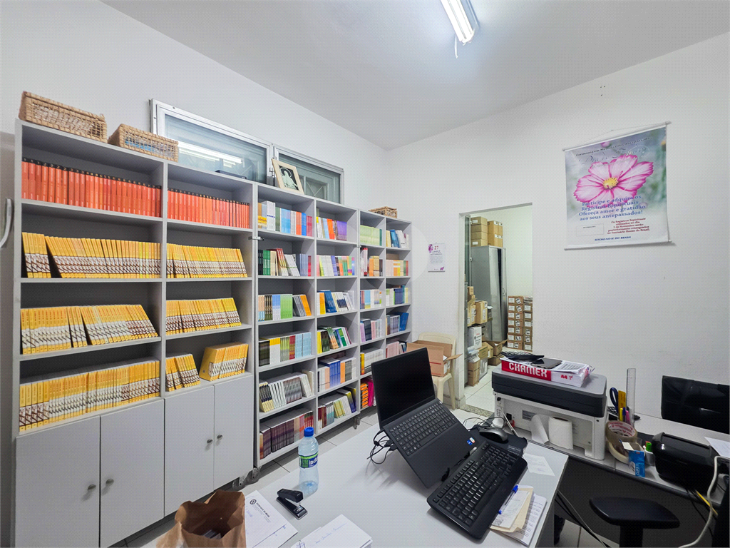 Casa Comercial - Jabaquara - 5 Salas - 6 Vagas - Venda / Compra