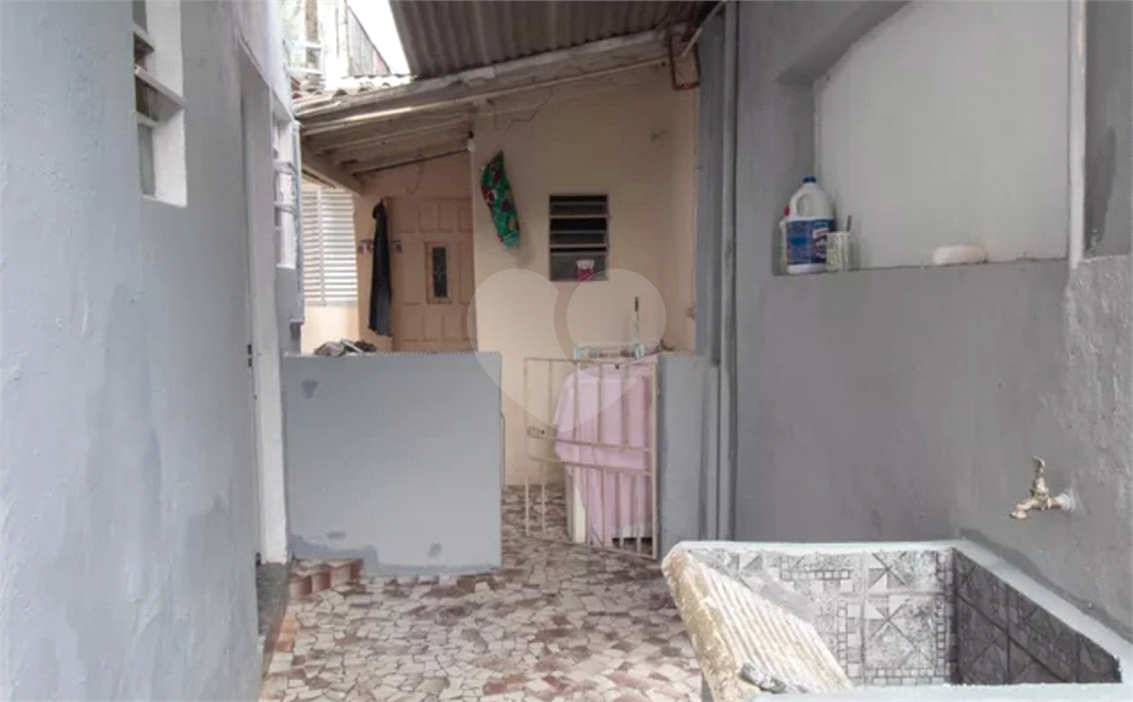 Oportunidade! Casa Ampla com 3 Quartos 2 vagas em Região Tranquila