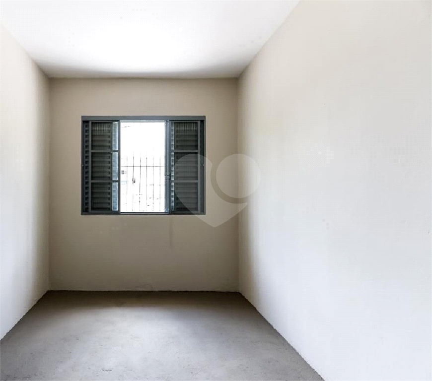 Oportunidade! Casa Ampla com 3 Quartos 2 vagas em Região Tranquila