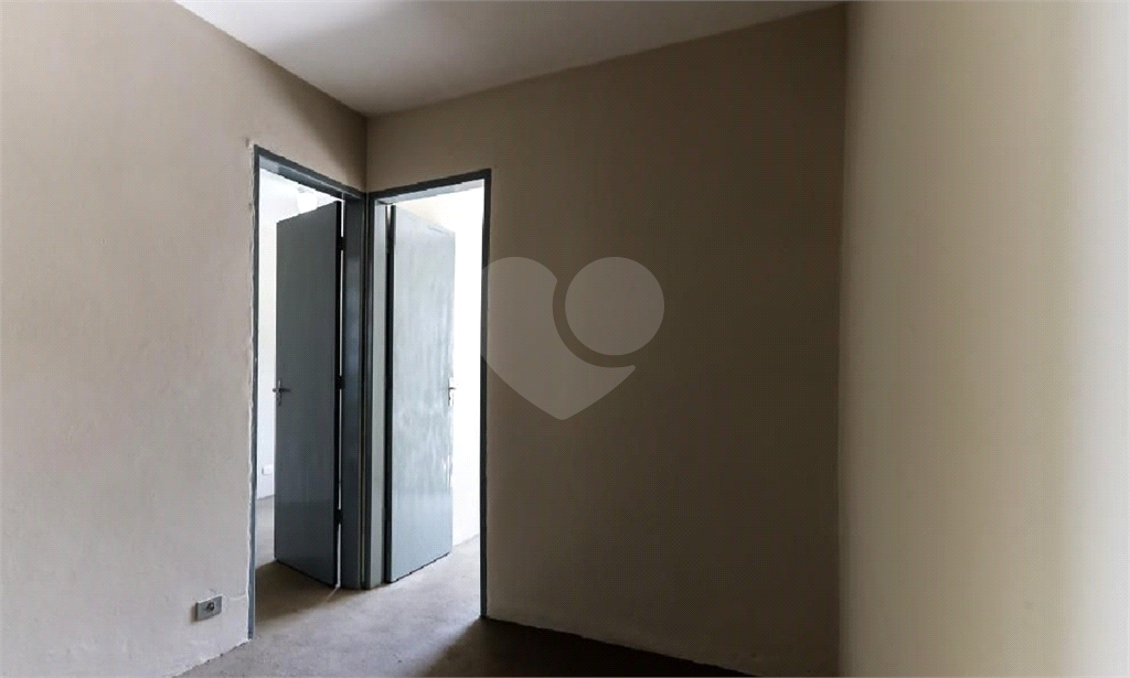 Oportunidade! Casa Ampla com 3 Quartos 2 vagas em Região Tranquila