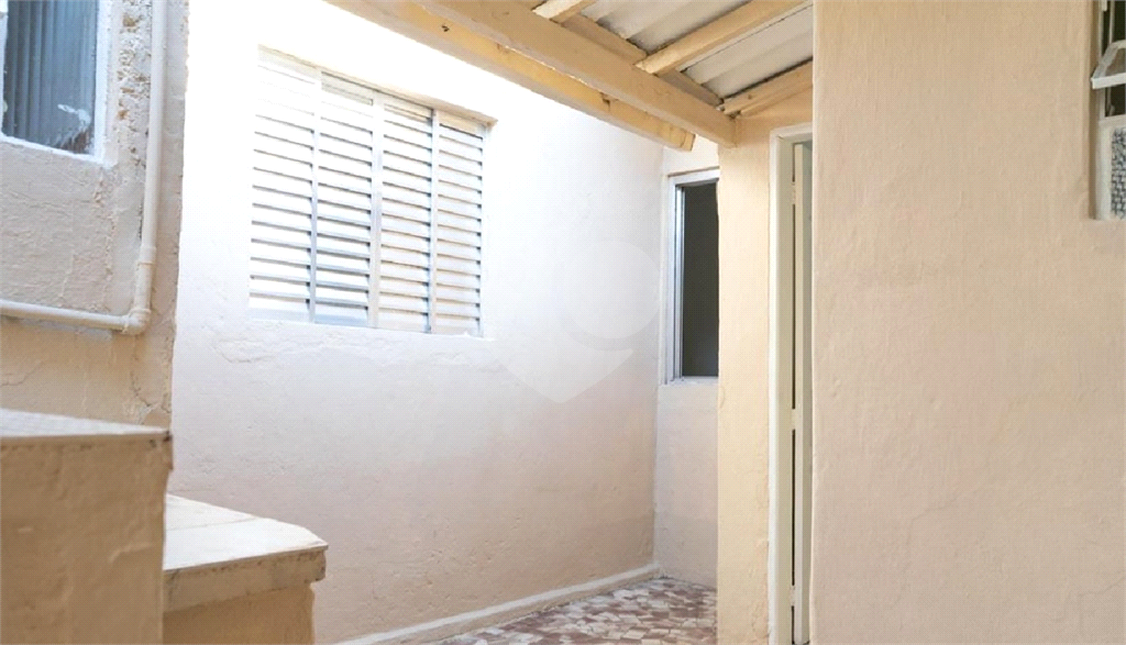 Oportunidade! Casa Ampla com 3 Quartos 2 vagas em Região Tranquila