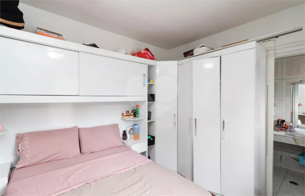 Casa - Vila Sabrina - 4 Quartos / Dormitórios - 2 Vagas - Venda / Compra