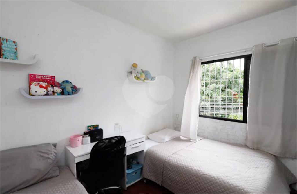 Casa - Vila Sabrina - 4 Quartos / Dormitórios - 2 Vagas - Venda / Compra