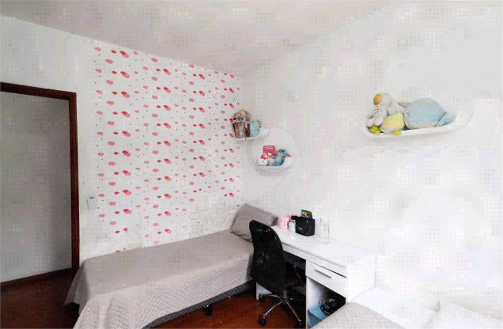 Casa - Vila Sabrina - 4 Quartos / Dormitórios - 2 Vagas - Venda / Compra