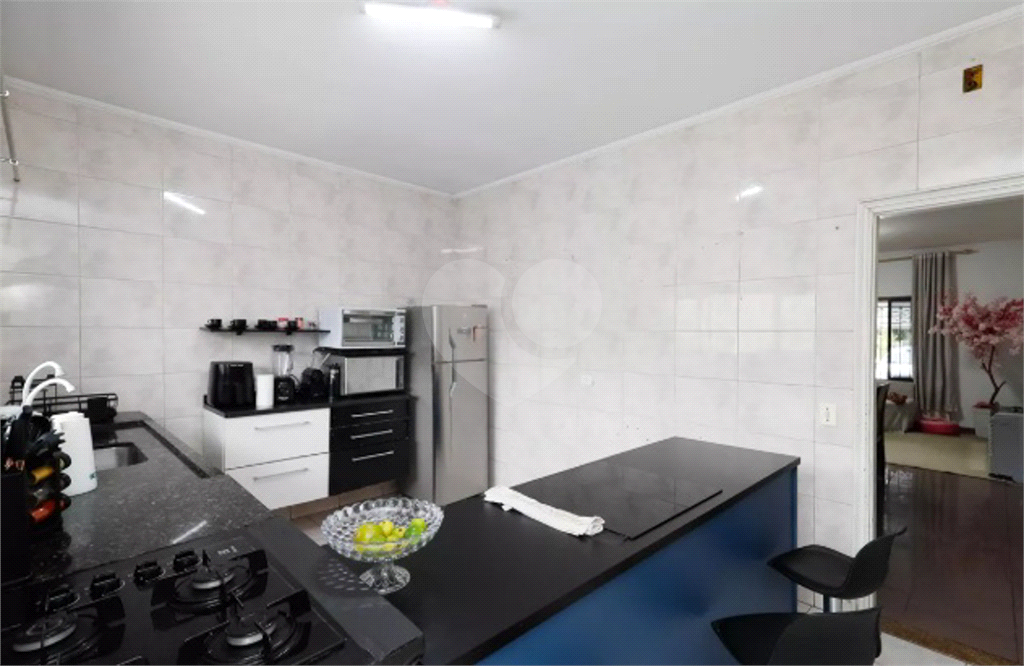 Casa - Vila Sabrina - 4 Quartos / Dormitórios - 2 Vagas - Venda / Compra