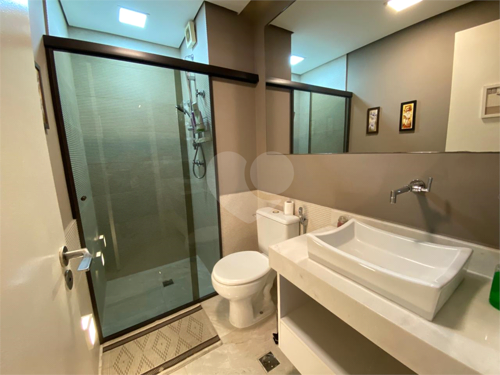 Apartamento com 2 quartos 3 vagas e sacada na Vila Pauliceia