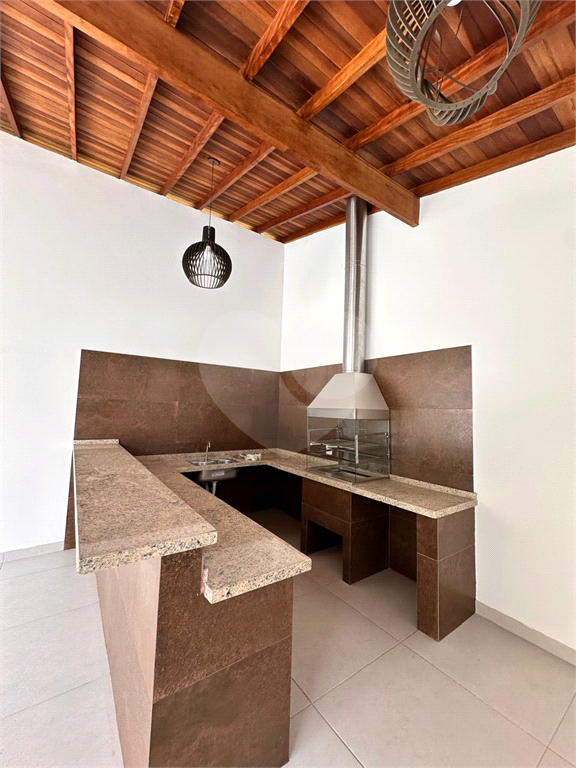 Casa Alto Padrão à Venda no Condomínio Alpes – 4 Dormitórios, Piscina, 2 Vagas, 1.000 m² de Terreno – Guararema/SP
