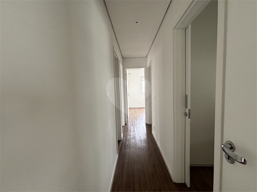 Apartamento com 4 dormitórios e 3 vagas na Barra Funda