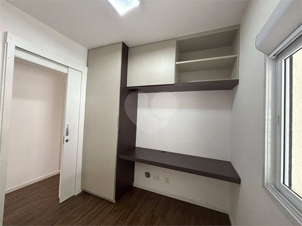 Apartamento com 4 dormitórios e 3 vagas na Barra Funda