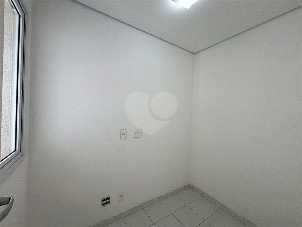 Apartamento com 4 dormitórios e 3 vagas na Barra Funda