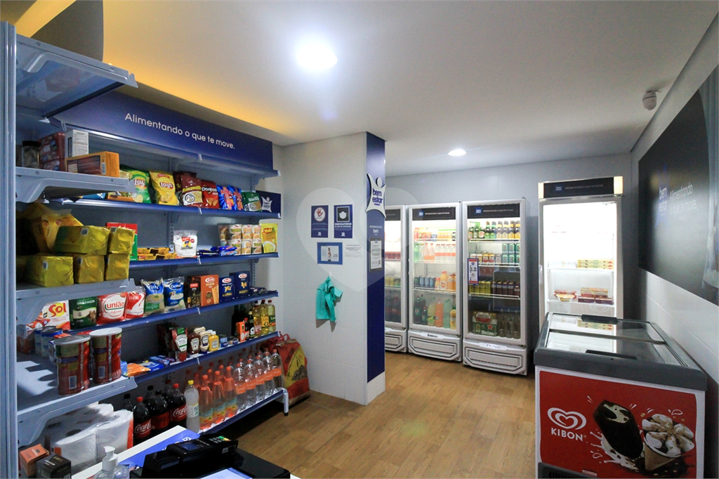 Apartamento com 4 dormitórios e 3 vagas na Barra Funda