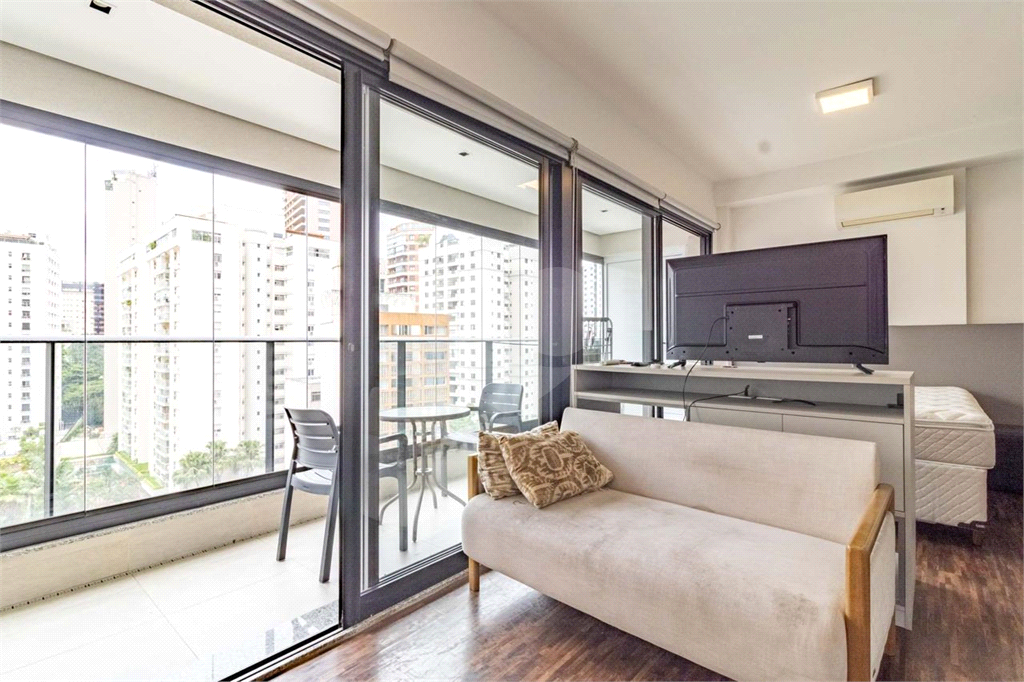 Locação no Itaim Bibi - 42m² - com 1 vaga