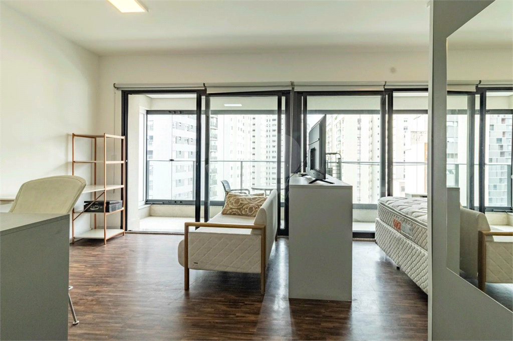 Locação no Itaim Bibi - 42m² - com 1 vaga