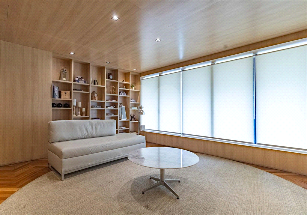 Locação no Itaim Bibi - 42m² - com 1 vaga