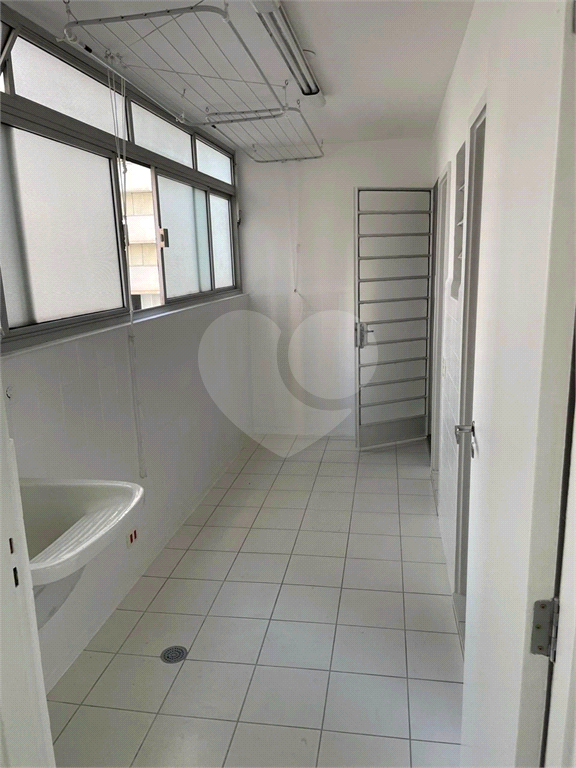 Apartamento com 3  quartos à venda na Rua Alameda Jaú - Jardim Paulista, São Paulo