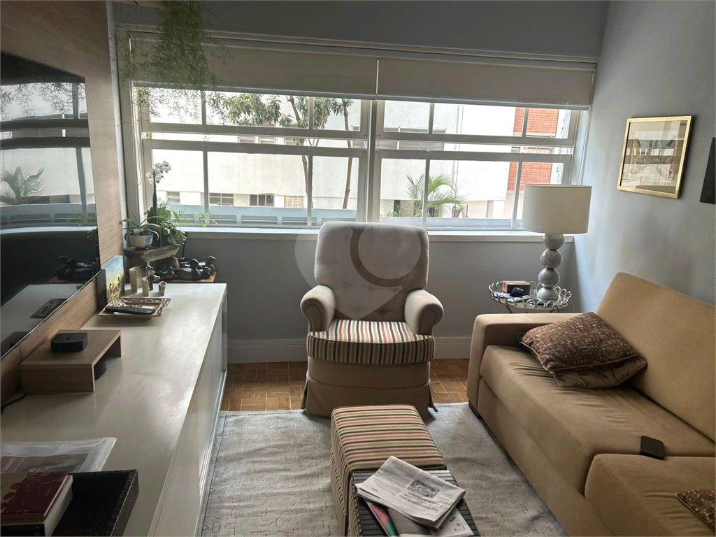 APARTAMENTO À VENDA COM 3 QUARTOS NO JARDIM PAULISTA