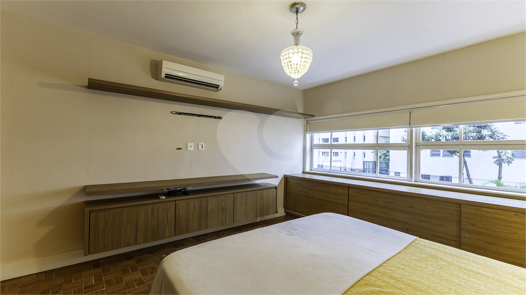 APARTAMENTO À VENDA JARDIM PAULISTA COM 3 DORMITÓRIOS ( 1 SUÍTE ) - 1 VAGA - 175M2