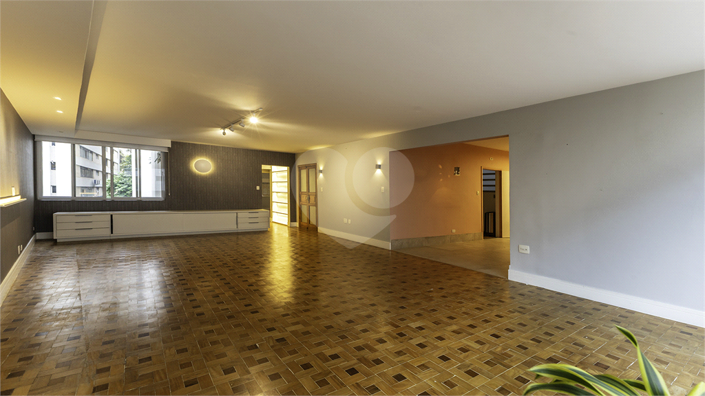 APARTAMENTO À VENDA JARDIM PAULISTA COM 3 DORMITÓRIOS ( 1 SUÍTE ) - 1 VAGA - 175M2