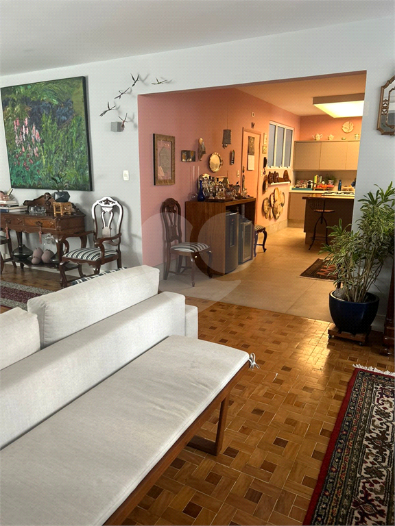 APARTAMENTO À VENDA COM 3 QUARTOS NO JARDIM PAULISTA