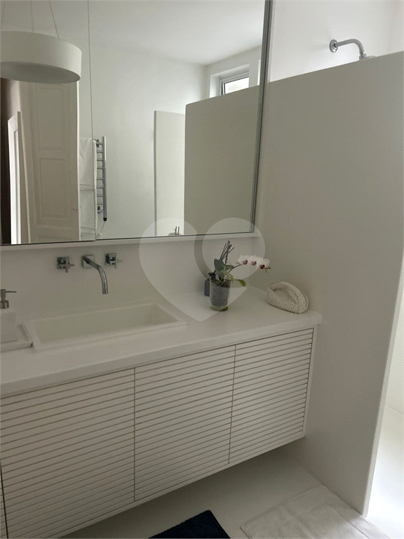 APARTAMENTO À VENDA COM 3 QUARTOS NO JARDIM PAULISTA