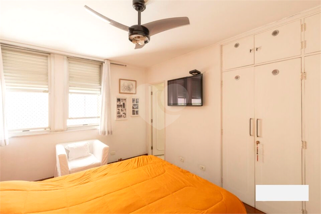 Apartamento à Venda - Santa Cecília, 3 Quartos, 160m2
Este espaçoso apartamento de 162 m² oferece uma combinação perfeita de conforto e localização privilegiada!!