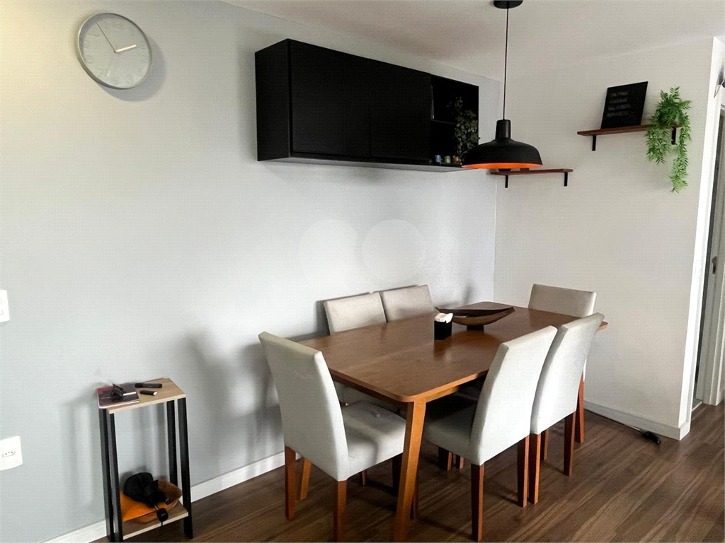 Apartamento 2 dormitórios - Condomínio Amaro - V. Cruzeiro / SP