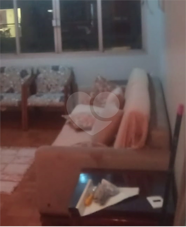 APARTAMENTO NO IPIRANGA - SEMI MOBILIADO 