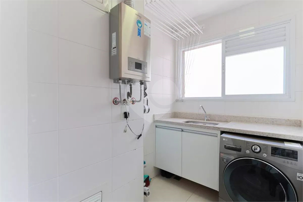 Apartamento á venda na Avenida do Guacá