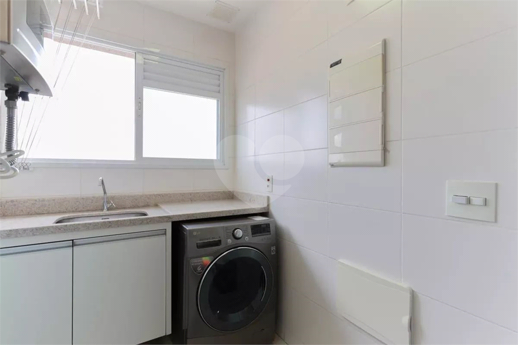 Apartamento á venda na Avenida do Guacá