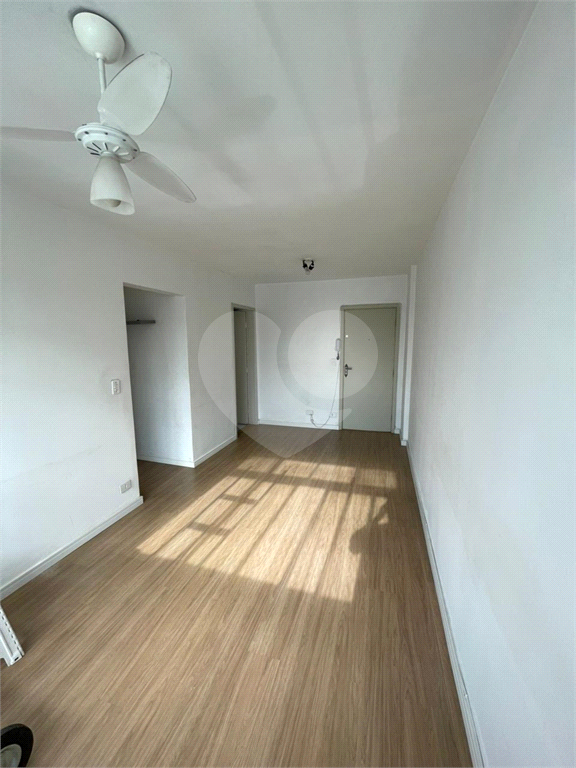 APARTAMENTO em CAMBUCI