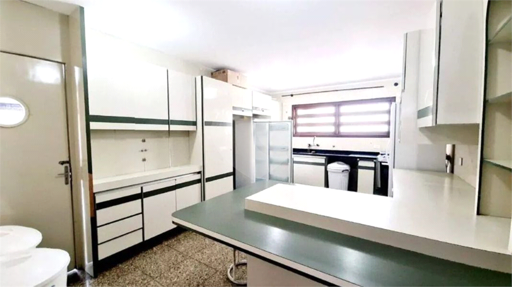 Casa de Condomínio à venda | 110 m² | 3 dormitórios, 1 suíte | 2 vagas no Horto Florestal!