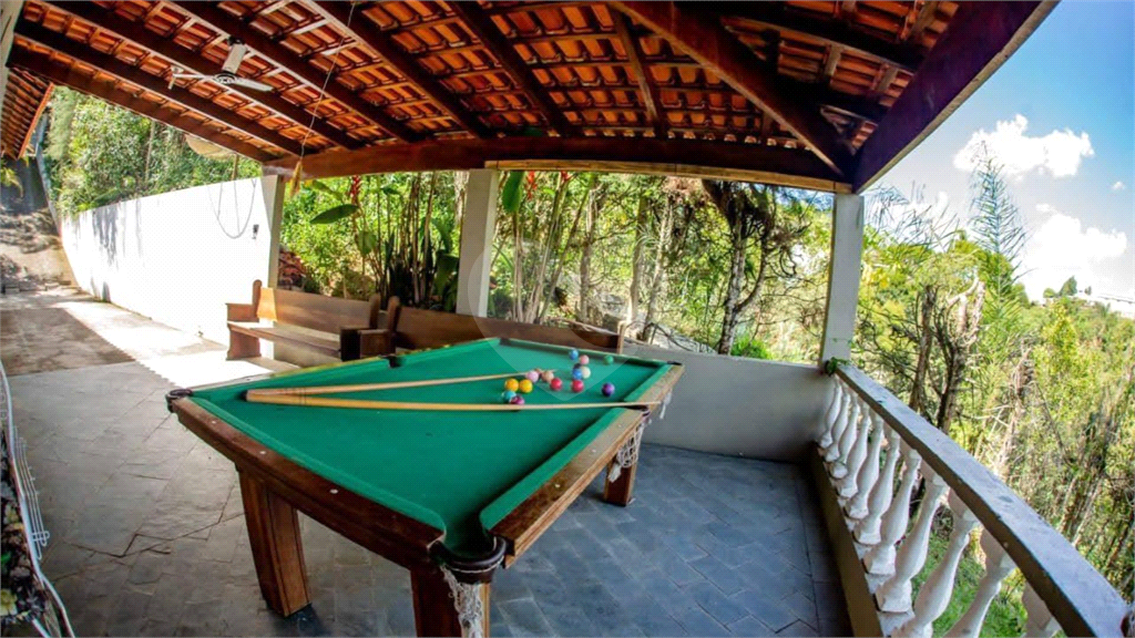 Chácara com Vista para a Represa de Igaratá + Piscina e Área Gourmet