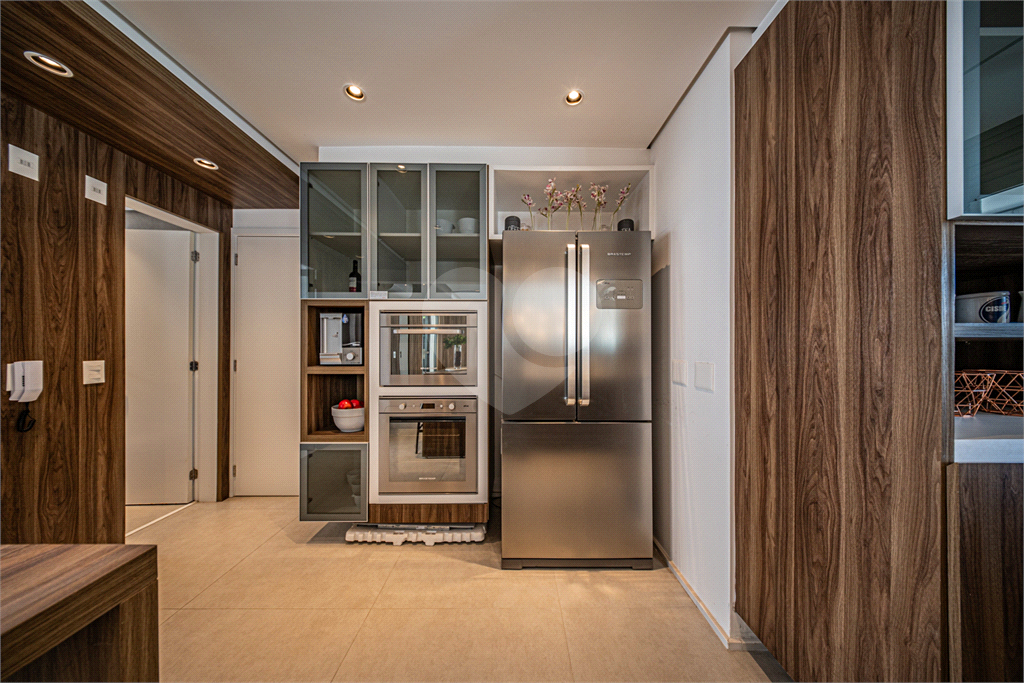 Onde a Sofisticação Encontra a Serenidade em Perdizes - 3 Suítes nesse apartamento de alto padrão. 