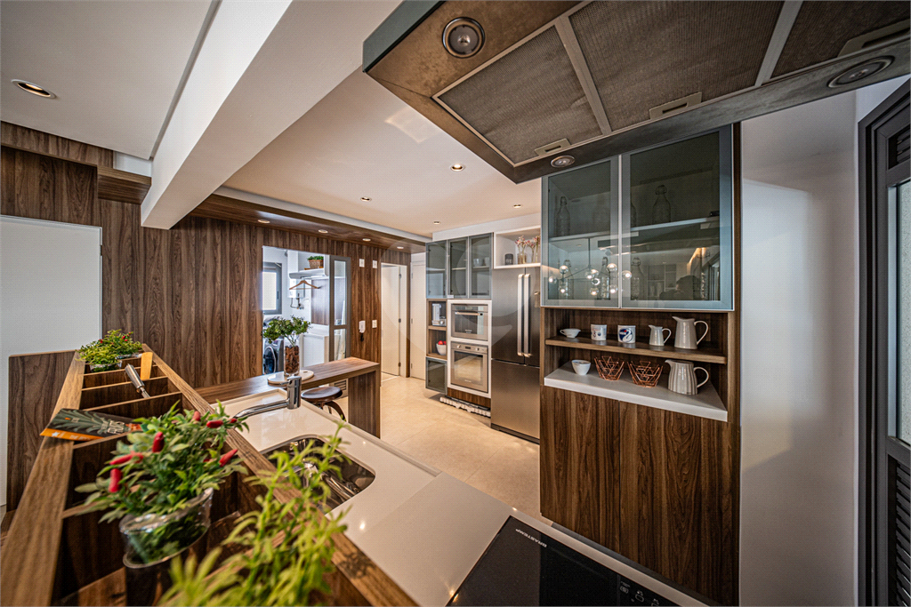 Onde a Sofisticação Encontra a Serenidade em Perdizes - 3 Suítes nesse apartamento de alto padrão. 