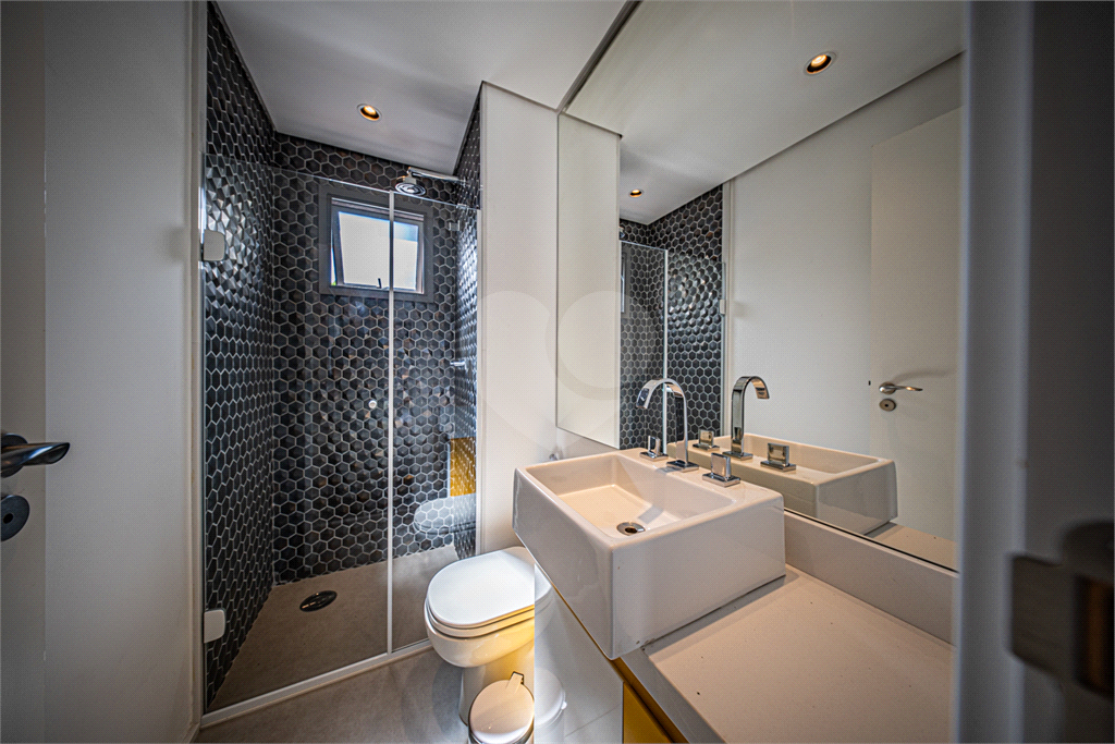 Onde a Sofisticação Encontra a Serenidade em Perdizes - 3 Suítes nesse apartamento de alto padrão. 