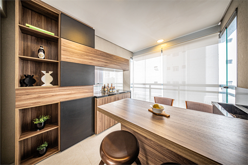 Onde a Sofisticação Encontra a Serenidade em Perdizes - 3 Suítes nesse apartamento de alto padrão. 