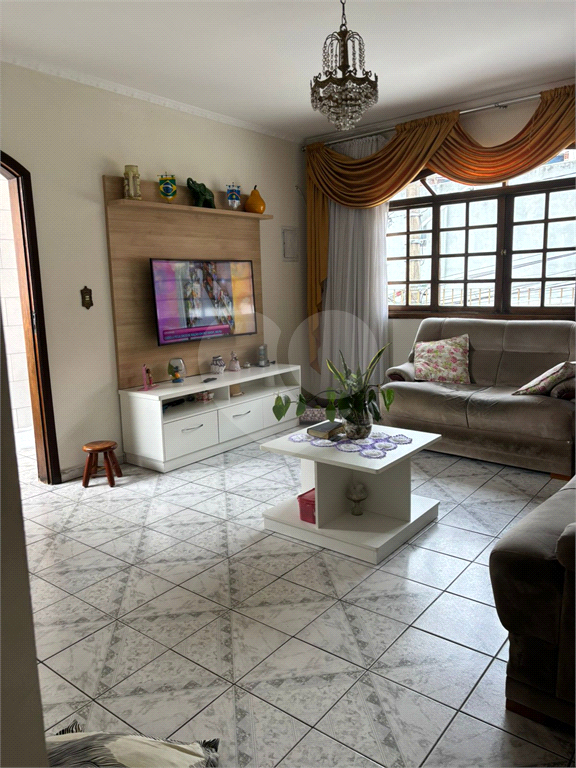 Sobrado à venda – conforto e espaço para toda a família